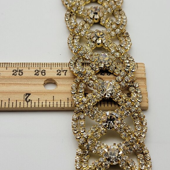 Vintage Gold Tone Clear Crystal Statement Chain Bracelet 7" Fold Over Clasp - Picture 15 of 15